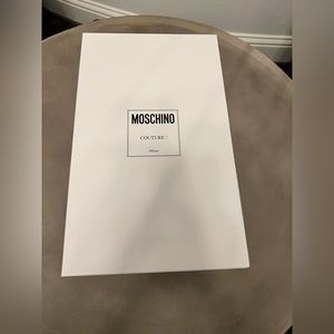 Moschino empty box gift box